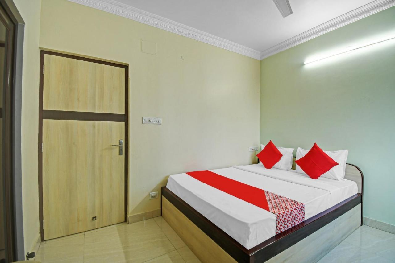 Oyo Flagship 84655 S S Guest House Kalküta Dış mekan fotoğraf