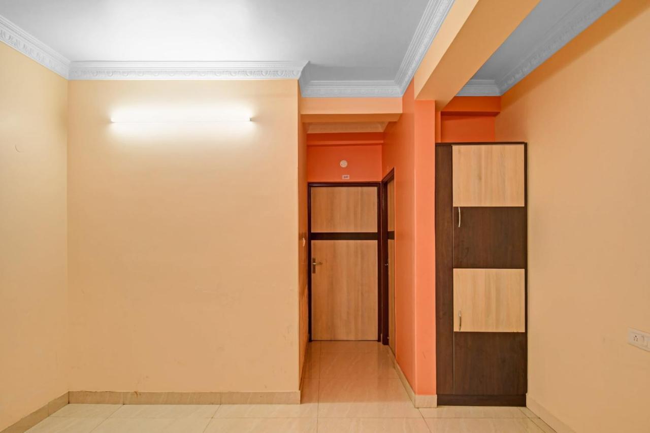 Oyo Flagship 84655 S S Guest House Kalküta Dış mekan fotoğraf